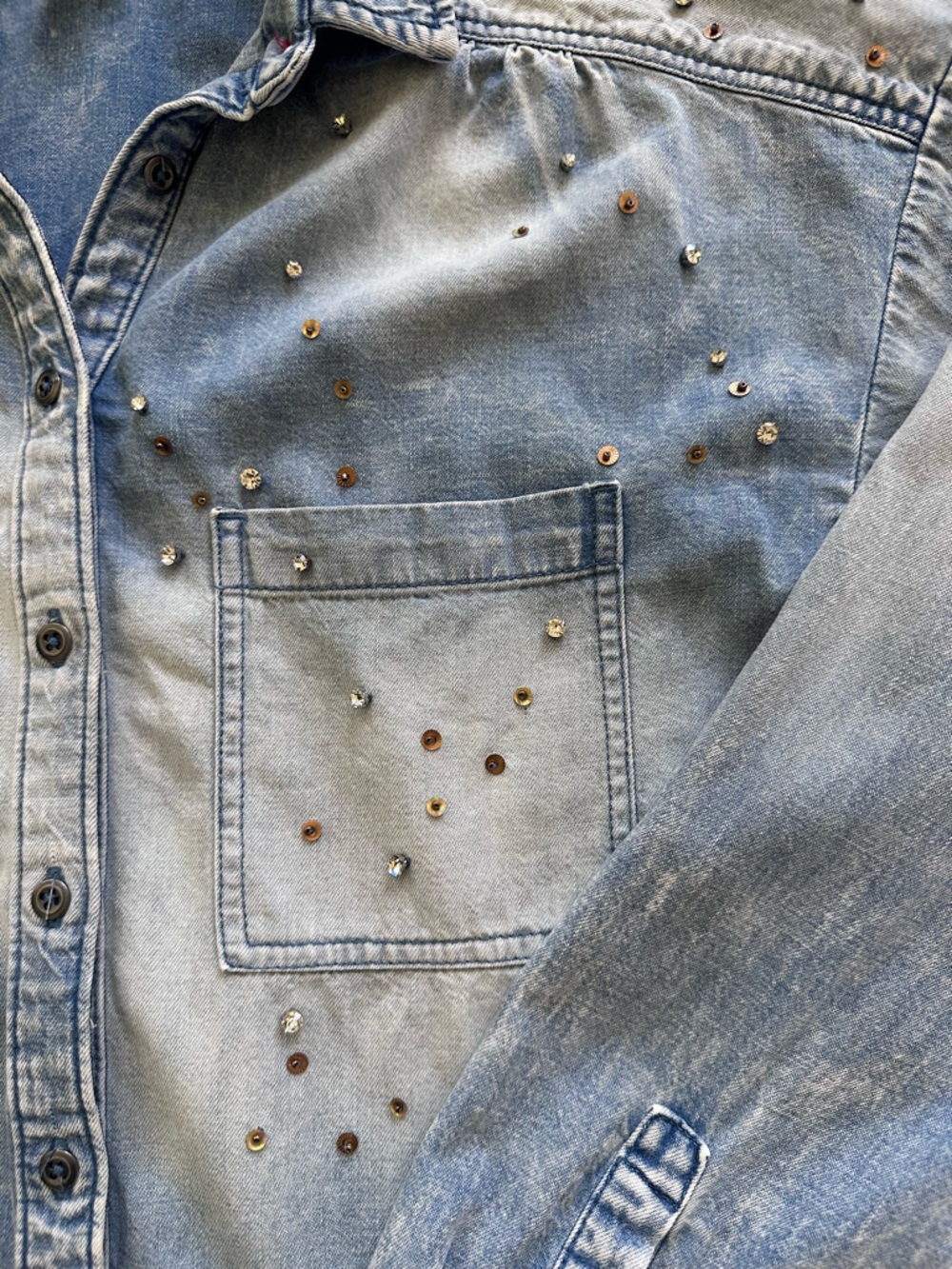 Anthropologie Pilcro Studded Denim Button Down Shirt S Blue Cotton Oversized - Picture 9 of 16